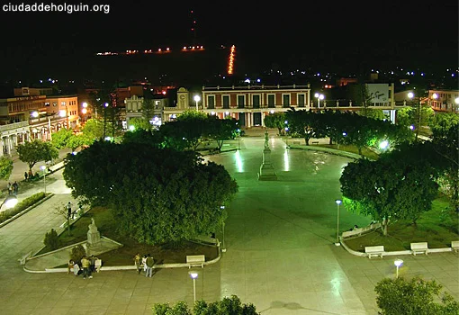 Current Calixto Garcia Park at Night Current Calixto Garcia Park at Night